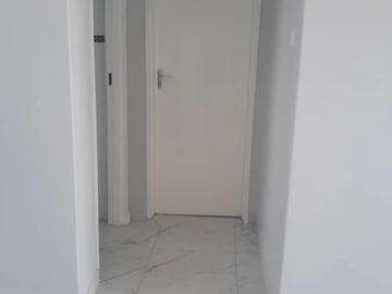 3 Bedroom Flat & Apartment