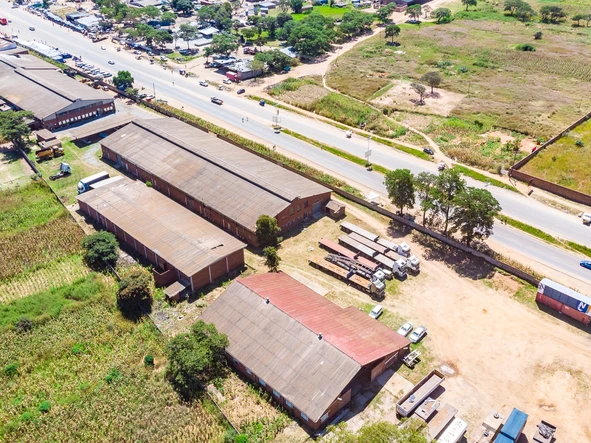 Prime Warehouse & Factory Space For Sale in RUWA, Harare