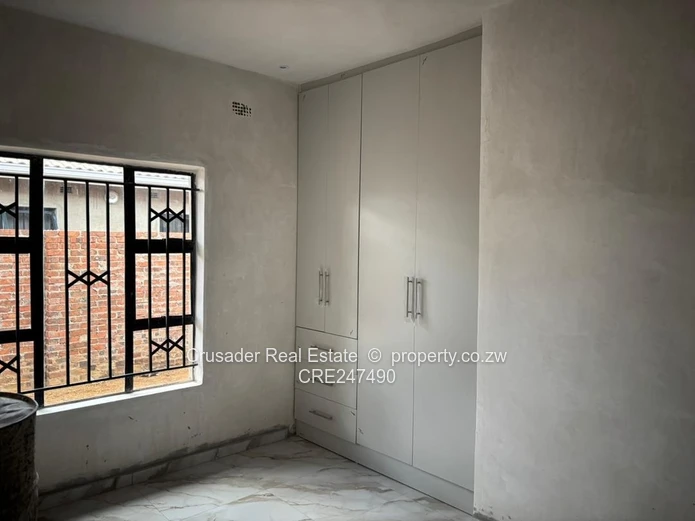 Newly Finished 3-Bed Flat in Tynwald with Borehole (Sole Mandate)
