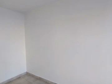 Flat & Apartment