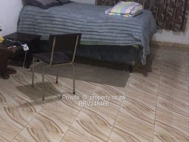 4 bedroom mvurwi house