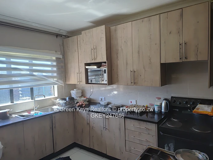 Marlborough 3 beds cluster unit for sale