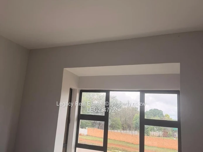 Modern Borrowdale Duplex – Prime Crowhill Location.