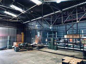 Warehouse & Factory