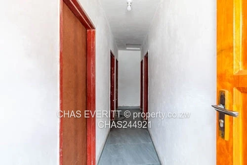 3 bedroom house fir sale in Greendale 