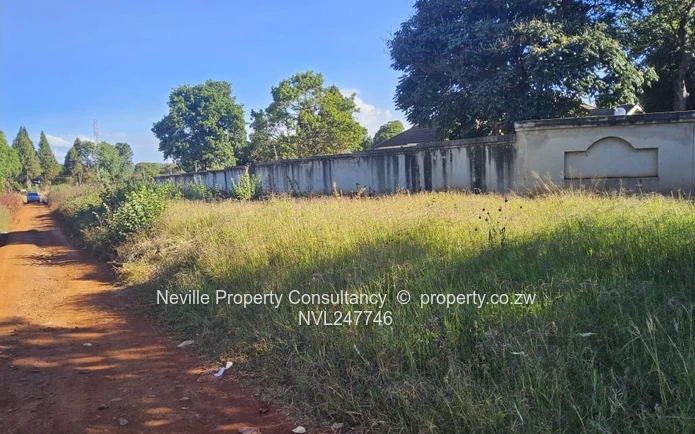 Greendale 2000m² Stand — Tarred Road & Main Road Frontage
