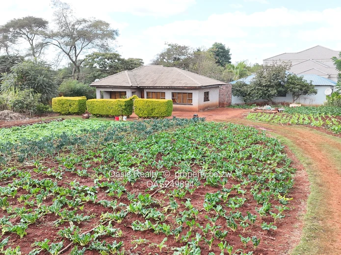 Residential Stand with a 3 Beds Cottage for Sale | Shawasha Hills,  US$165,000 | Residential Stand