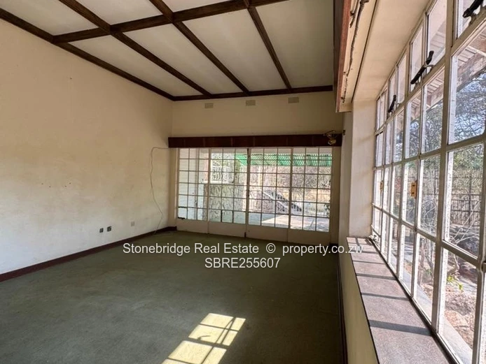 5 Bedroomed House in Burnside For Sale