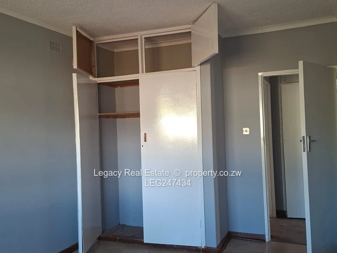 Recently Renovated Cottage For Rent In Bluffhill