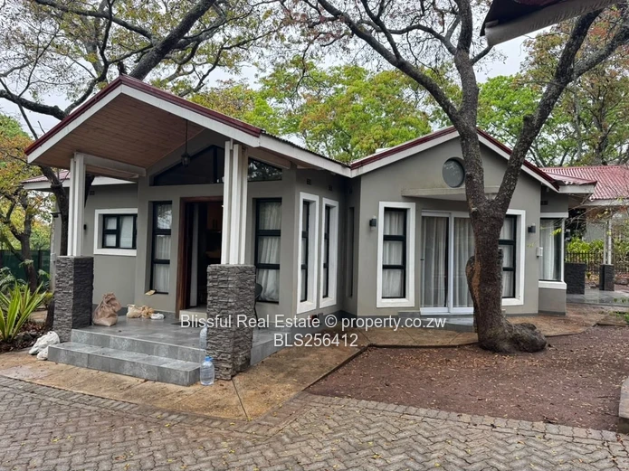 4 bedroom house for sale in Chisipite, Harare