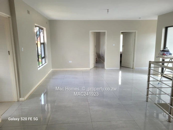 Mt pleasant heights double storey for sale 350k