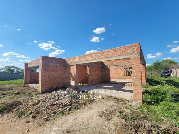 Incomplete 3 Bed House-Hopeville Bulawayo