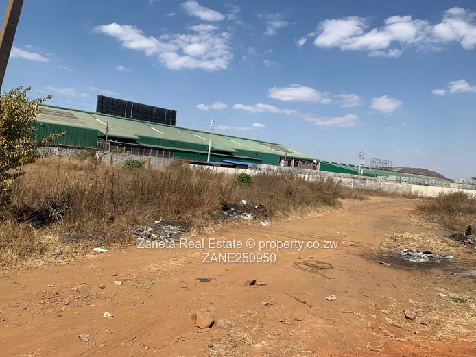 4,267 m² Walled Industrial Site beside Green-Roof Warehouse