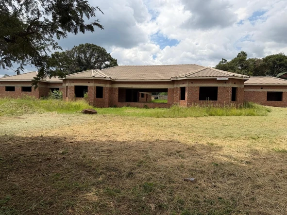 6 Bedroom House