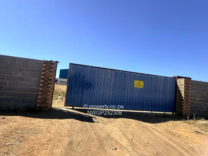 Donnington West: 9,402m² Industrial with 800m² Blue Warehouse & Borehole