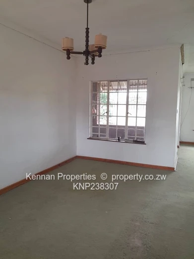 Cottage for Sale in a Well-established Retirement Complex (Sole Mandate)