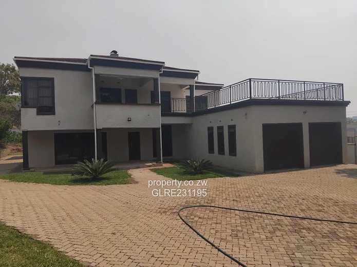 Luxury Double-Storey Masterpiece | 5 En-Suite Bedrooms | Gletwin