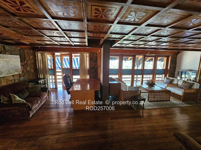 Large family home and cottage sitting on 6 acres with amazing views