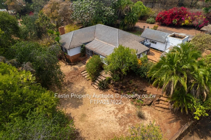 Prime Property for redevelopment - ONLINE AUCTION