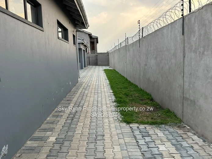Zimre Park, Chipukutu – Newly Built 4-Bedroom Modern House For Sale 