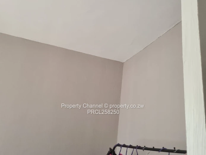 Avonlea - 1021m² Stand With 3 bed Cottage 