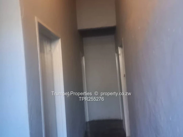 Basic 2-Bed Mufakose Home - 400 sqm, Good ZESA, title deeds