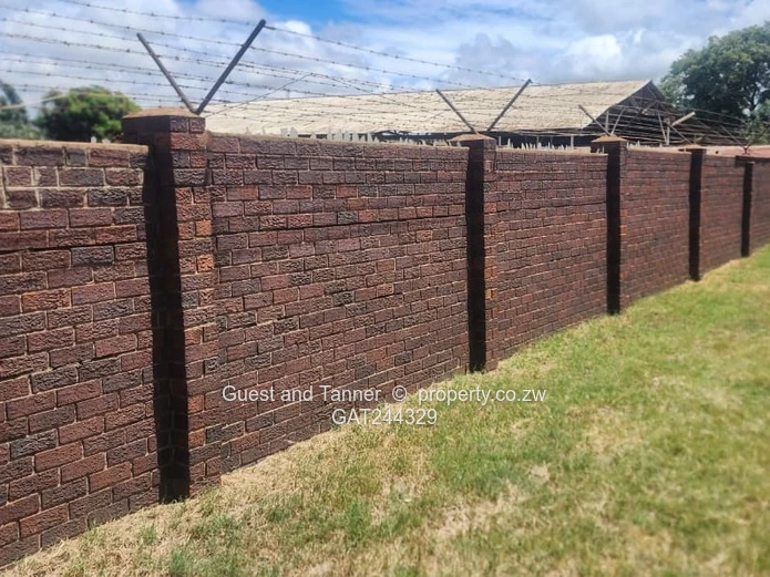  Big  Warehouse/Factory for Sale in Ardbennie