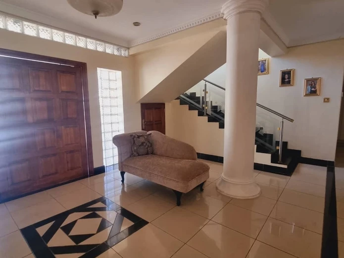 Borrowdale helensvale 6bed house to rent 