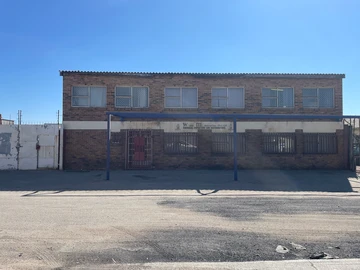 Industrial Opportunity with Flexible Space 