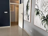 Modern and Spacious Cluster Home