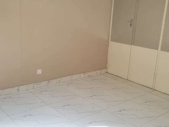 2 Bedroom Flat & Apartment