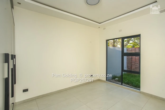 Ready To Move In 3 Bed Townhouse