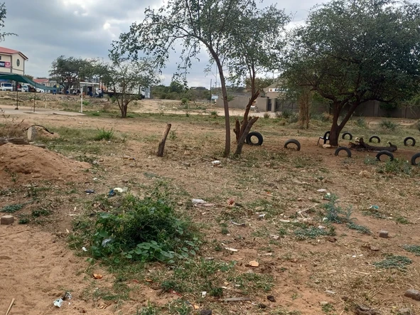 Commercial & Industrial Land