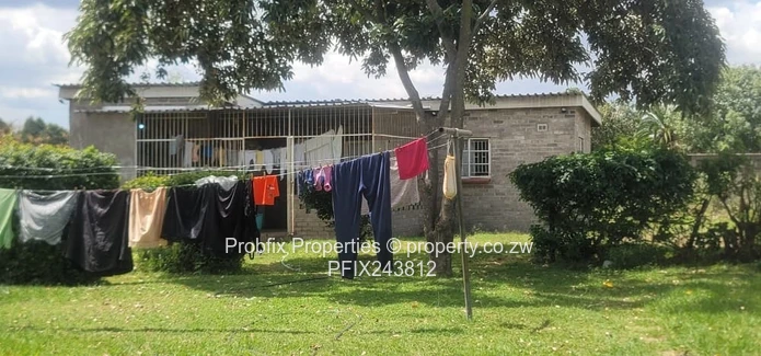  Spacious Family Home with Guest Wing & Cottage | Hatfield North