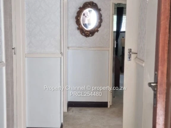 House (Furnished) For Sale In Glen Lorne