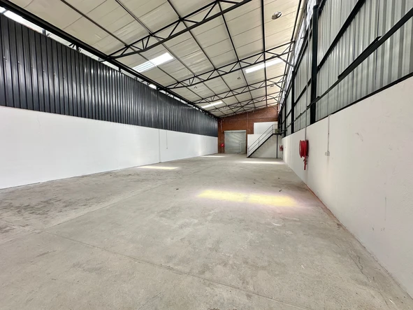 Warehouse & Factory