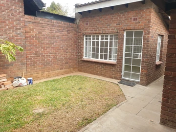 3 Bedroom Garden Flat
