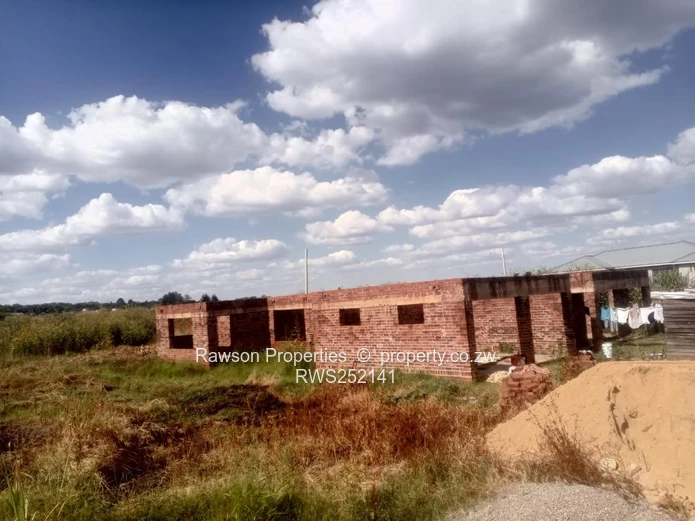 Finish to your own taste in Madokero Estate  (Sole Mandate)