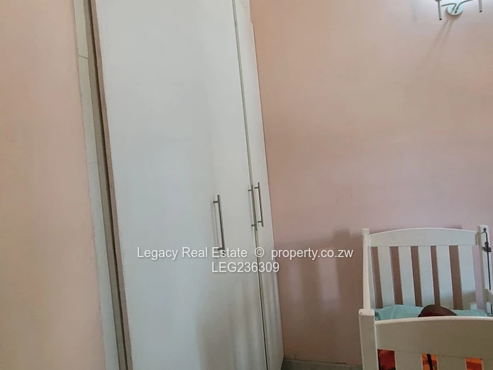 Hatfield Gem ,High-Demand Area! 3-Bed Garden Flat