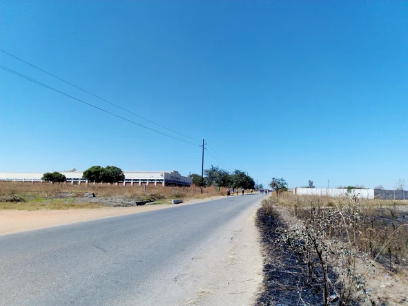Commercial & Industrial Land