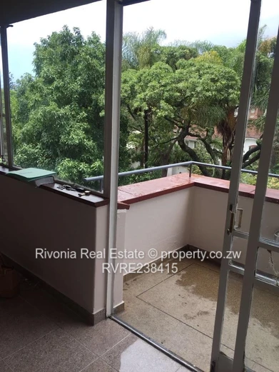Upper Avenue 1 bed flat 3rd floor