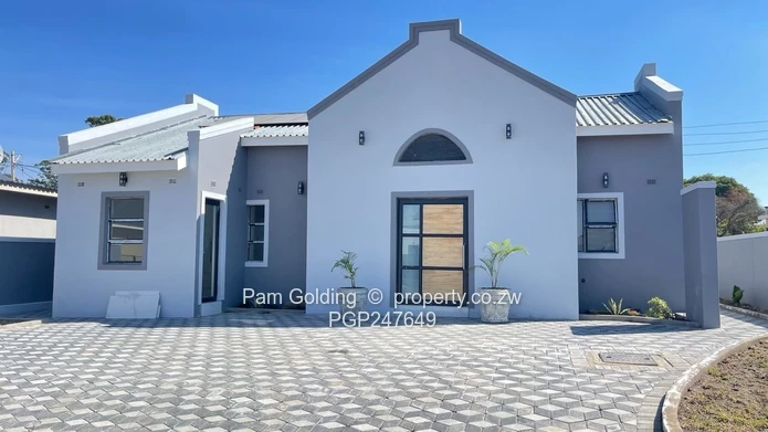 3 Bedroom Townhouse/Cluster to Rent in Arlington