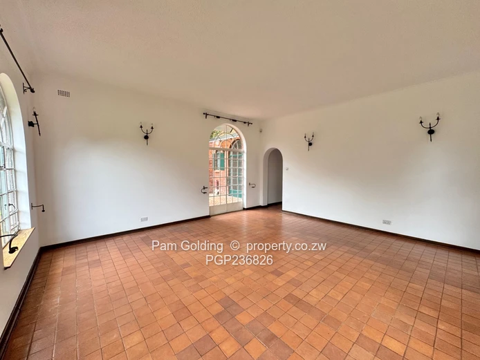 Charming 4 Bedroom home - Ballantyne Park 