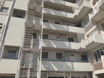 Flat & Apartment
