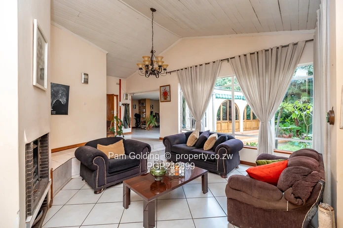 Spacious 4 Bedroom Family Home Greystone Park (Sole Mandate)