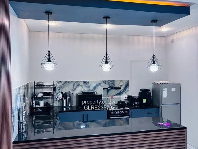 A Truly Modern & Self-Sufficient 1-Bedroom Gem in Mabelreign