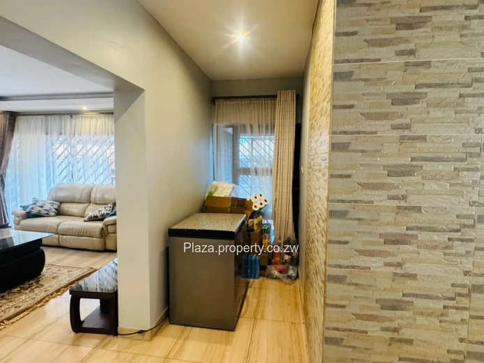 Modern 4-Bedroom Family Home For Sale In Madokero (Sole Mandate)