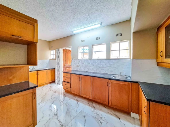 3 Bedroom Garden Flat