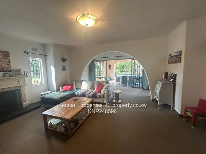 Comfortable home with attached Granny Flat/guest wing