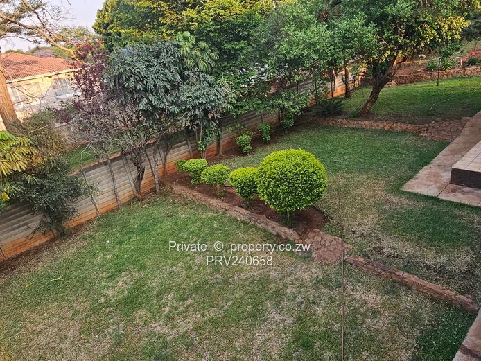 Spacious 6-Bedroom Dream Family Retreat with Stunning garden & Panoramic View